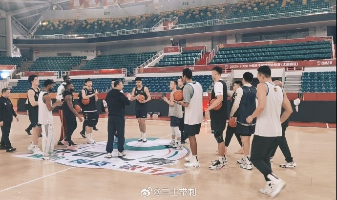 开云Kaiyun官网入口-北京今晚客战山西！媒体人：赵睿小曾周琦方硕斯佩尔曼缺席踩场